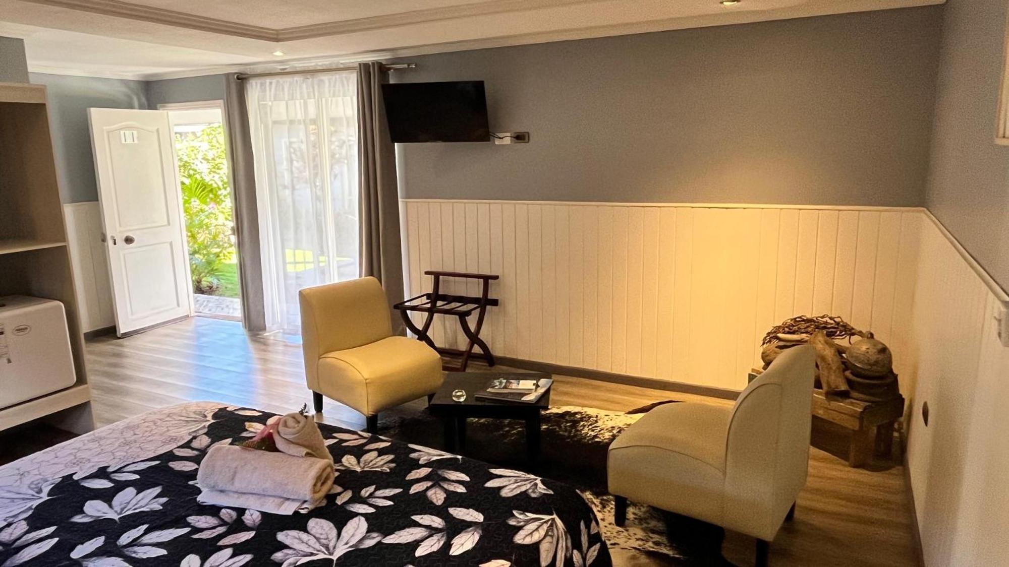 Inaki Uhi Hotel Hanga Roa Luaran gambar