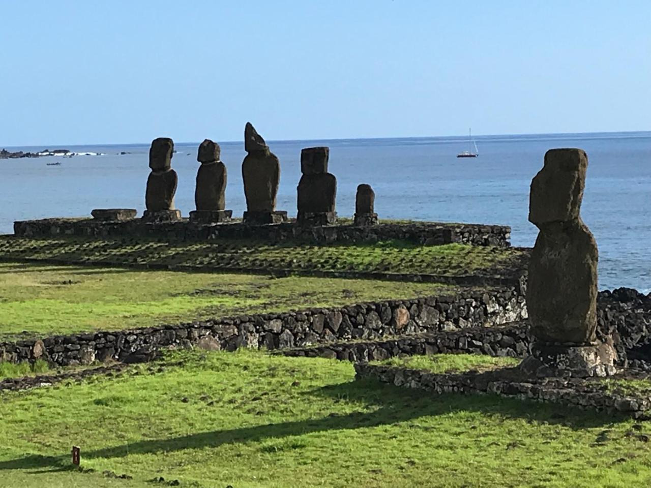 Inaki Uhi Hotel Hanga Roa Luaran gambar